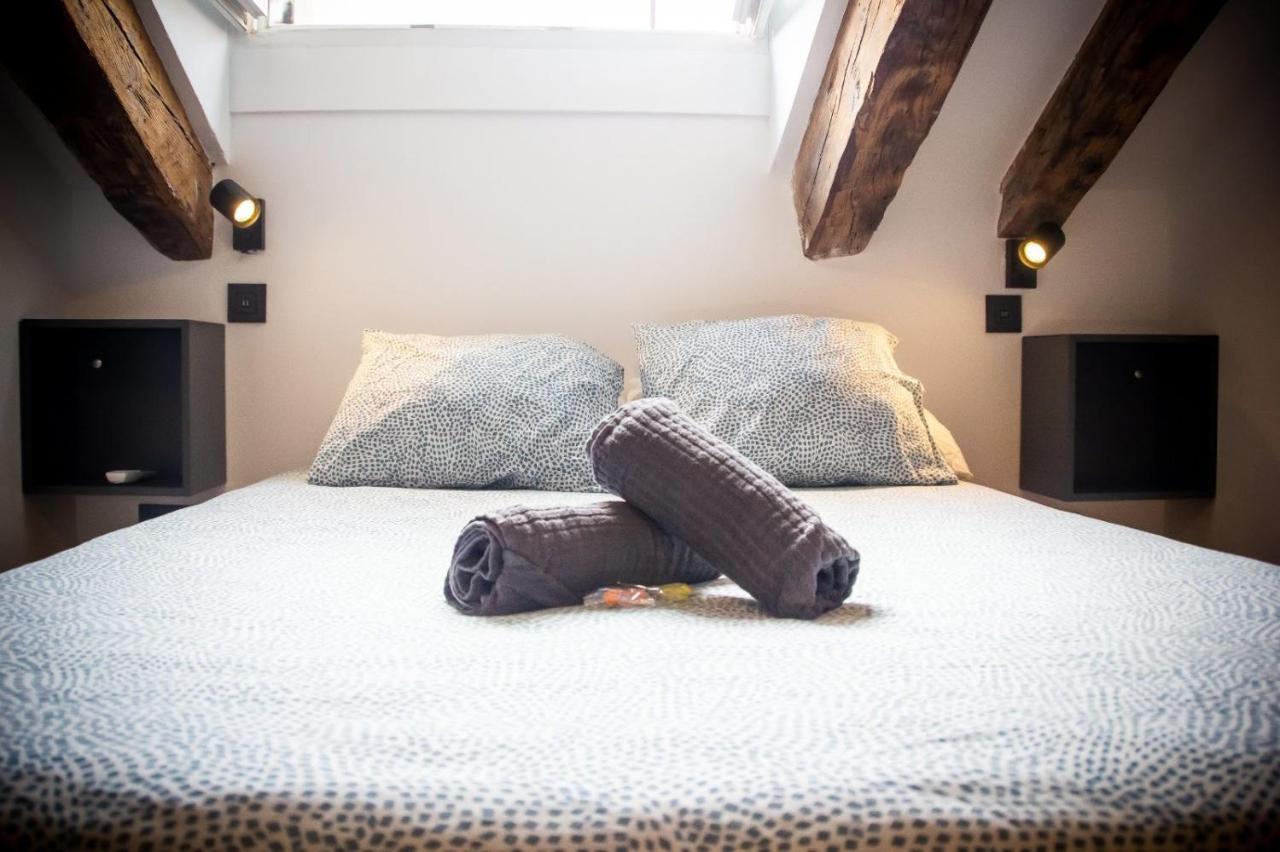 Onefam Sungate Hostel Madrid Ngoại thất bức ảnh