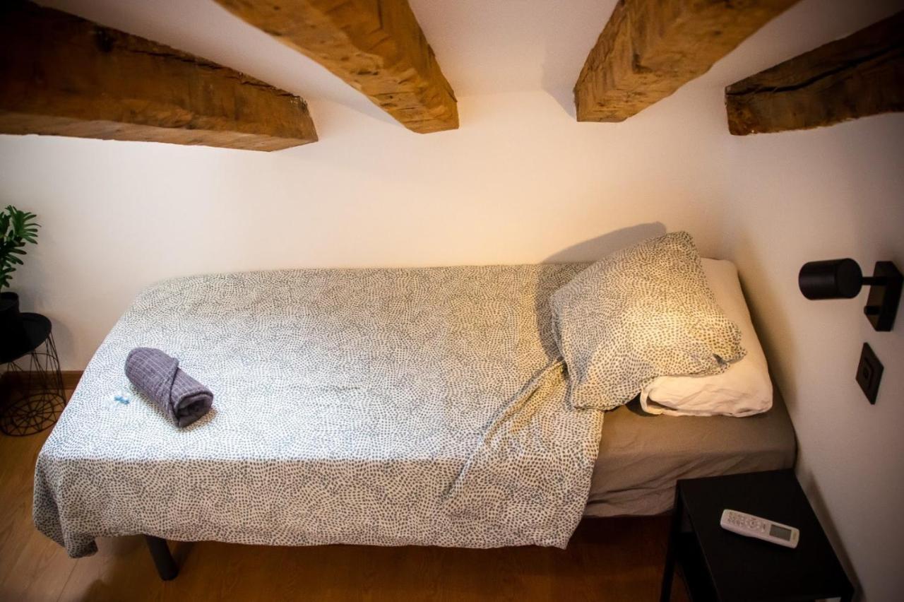Onefam Sungate Hostel Madrid Ngoại thất bức ảnh