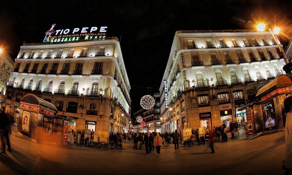 Onefam Sungate Hostel Madrid Ngoại thất bức ảnh